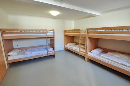 6 - Bett - Zimmer