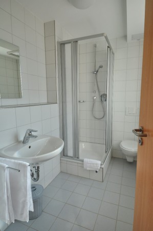 Jedes Zimmer mit Du / WC